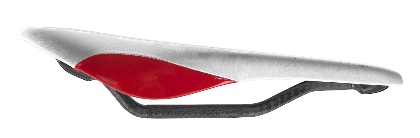 Fizik offers braided-carbon rails | Bicycle Retailer and